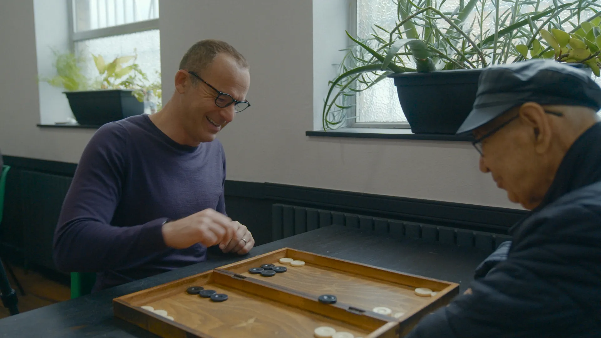 MLBG Martin and George Backgammon 2