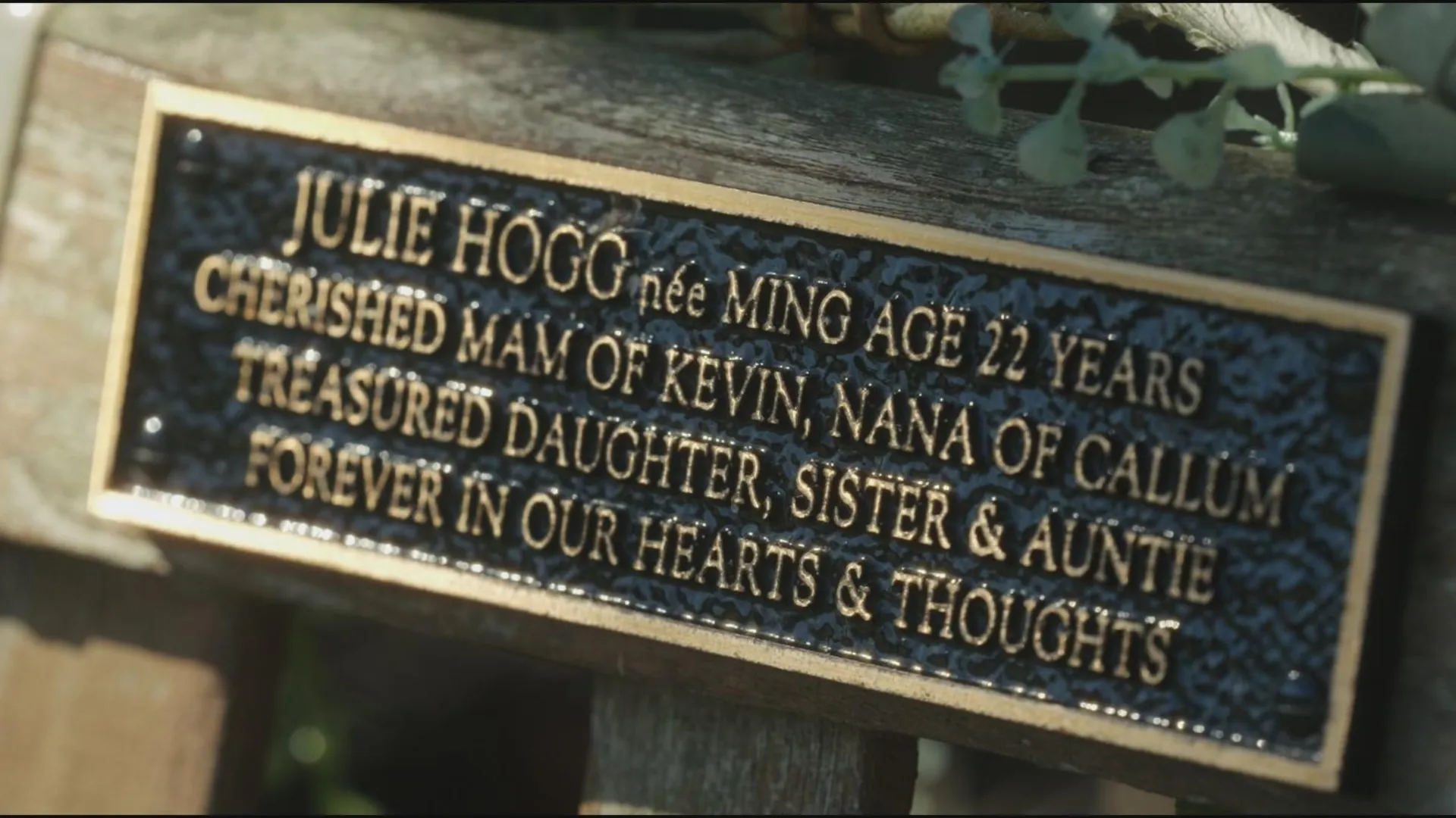 Plaque on bench